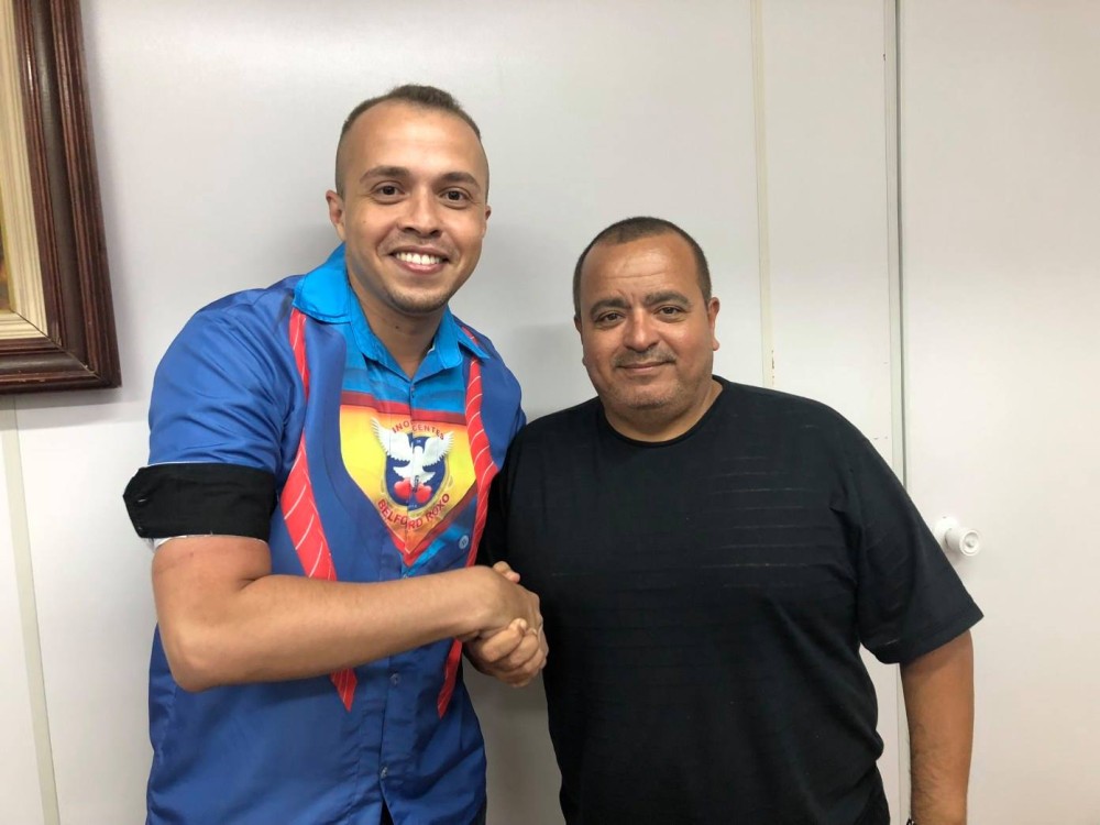 Marcus Ferreira e presidente Reginaldo Gomes - Foto / Divulgação