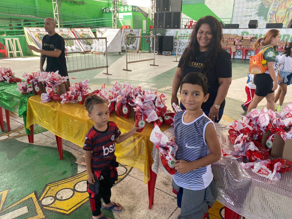 O Imperatriz Social é um braço da escola que trabalha o auxílio às pessoas da comunidade - Foto: Divulgação 