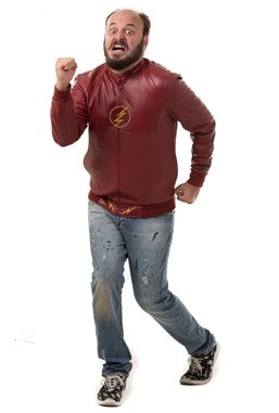Público vai contar com shows de stand up e musical infantil. Paulinho Serra - Foto: Divulgação 