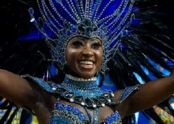 Engenho da Rainha anuncia sua nova rainha de bateria, Taís Luiza