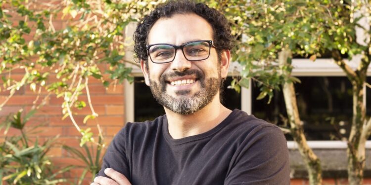 Tiago Maria lança SEMVERGONHO no dia 11 de outubro em Porto Alegre