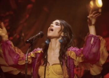 Manu Gavassi canta “Fruto Proibido” de Rita Lee, que ganha data de estreia