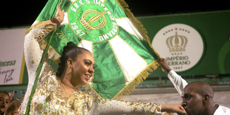 Pavilhões! Império Serrano recebe a Unidos de Padre Miguel para o ‘Encontro de Bandeiras’