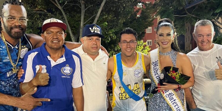 Carnaval SP 2024: Ana Itikawa é coroada madrinha de bateria do Bloco da Coruja do Vila Izabel