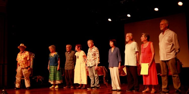 Sempre às quartas-feiras, espetáculo “Re-Acordar” revive o Teatro Universitário Carioca – Tuca