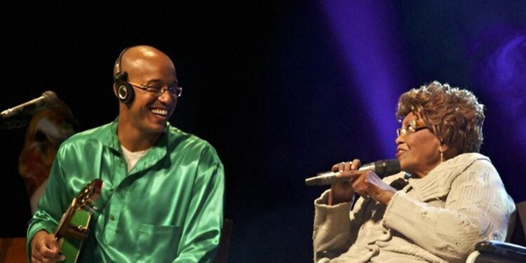 Teatro Rival Petrobras: Feijoada do Rival com o cantor André Lara “No Pagode da Dona Ivone”
