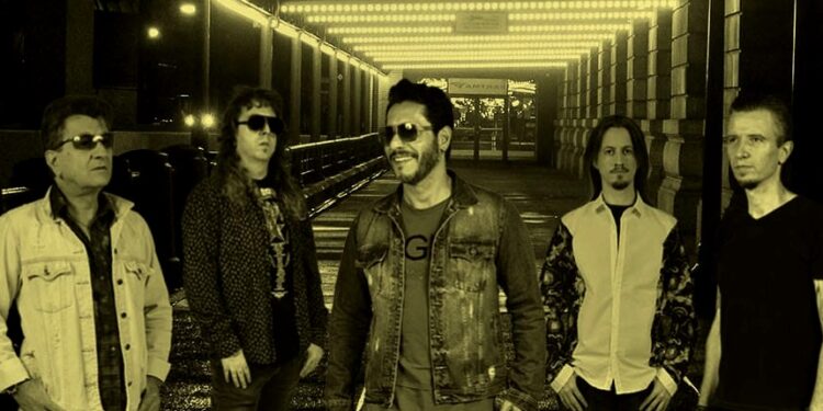 Comemorando 40 anos de carreira, Radio Taxi se apresenta no Blue Note em São Paulo