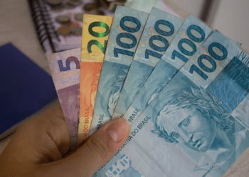 Vai receber o 13º? Veja tudo que você precisa saber sobre o direito